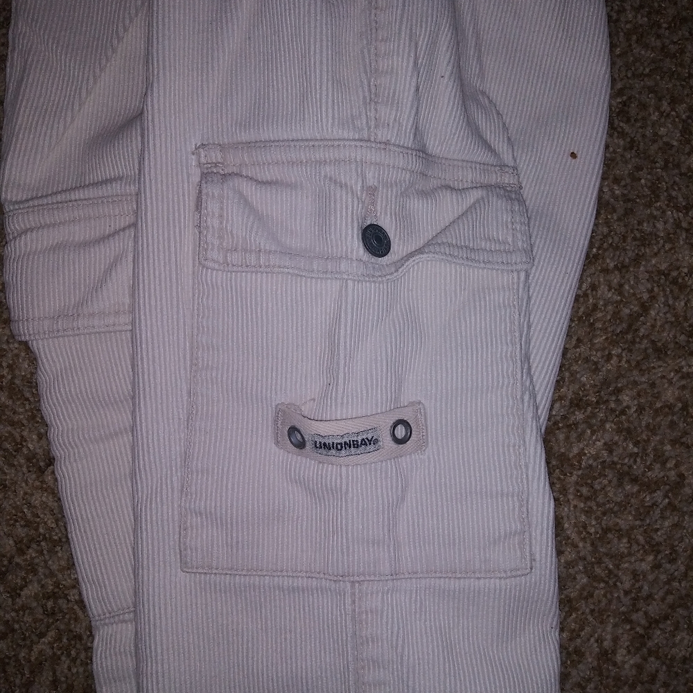 Cord's - Picture 6 of 6